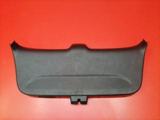 Обшивка двери багажника Chevrolet Cruze 2012