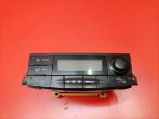 Блок управления климатической установкой Mazda MPV 2002