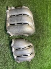 Запчасть кожух выпускного коллектора Toyota Mark II 2002