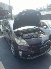 Запчасть дверь задняя левая Toyota Prius 2013
