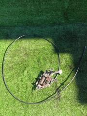 Фото запчасти замок капота Toyota Caldina 1996 контрактная запчасть Запчасть замок капота Toyota Caldina 1996