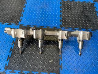 Топливная рампа Nissan Serena 2014