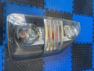 Запчасть стоп-сигнал правый Toyota Voxy