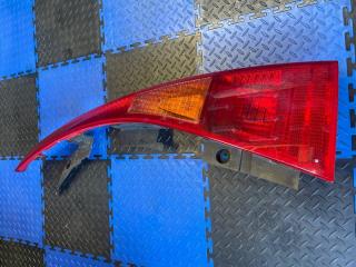 Стоп-сигнал правый Nissan Stagea 2004