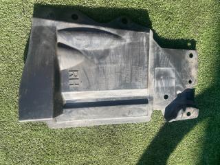 Запчасть защита двигателя передняя правая Nissan Dualis 2012