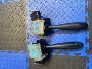 Подрулевой переключатель стеклоочистителя и света Toyota Corolla Spacio 2002