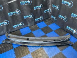 Фото запчасти решетка под дворники (жабо) передняя Toyota Corolla Spacio 2002 контрактная запчасть Запчасть решетка под дворники (жабо) передняя Toyota Corolla Spacio 2002