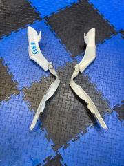 Петля капота Nissan Stagea 2004