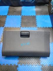 Запчасть бардачок Mitsubishi Delica D5 2011