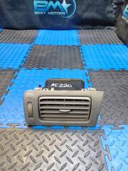 Запчасть воздуховод передний правый Toyota Raum