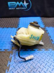 Запчасть бачок для тормозной жидкости Toyota Prius 2011