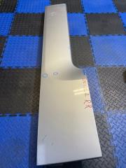 Запчасть накладка на крыло задняя правая Mitsubishi Delica D5 2011