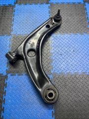 Запчасть рычаг передний правый Toyota Aqua