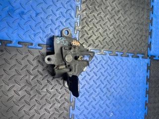 Запчасть замок капота передний Toyota Wish 2010