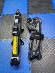 Домкрат Toyota Wish 2008 контрактная Домкрат Toyota Wish 2008