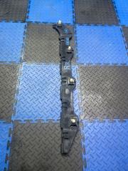 Клипса задняя правая Toyota Mark II Wagon Blit 2006 контрактная Клипса задняя правая Toyota Mark II Wagon Blit 2006