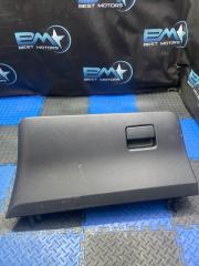 Запчасть бардачок Toyota Vitz 2013