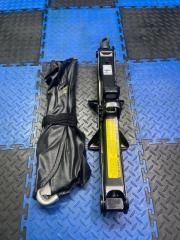 Домкрат Toyota Wish 2009 контрактная Домкрат Toyota Wish 2009