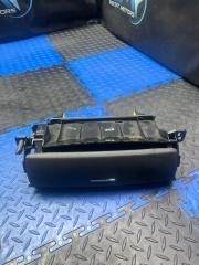 Запчасть бардачок под очки Toyota Mark II Wagon Blit 2006