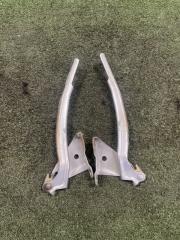 Петля капота Honda FIT 2010