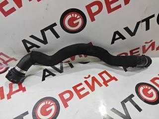 Патрубок радиатора верхний AUDI Q5 28.10.2010