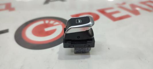 Кнопка стеклоподъемника AUDI A4 13.06.2012