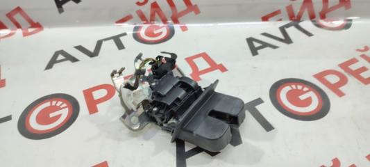 Замок крышки багажника AUDI A6 17.10.2011 контрактная Замок крышки багажника AUDI A6 17.10.2011