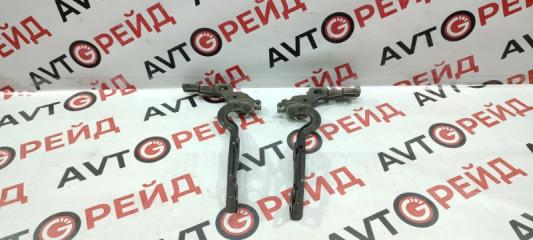 Крепление капота CITROEN C4 06.2012
