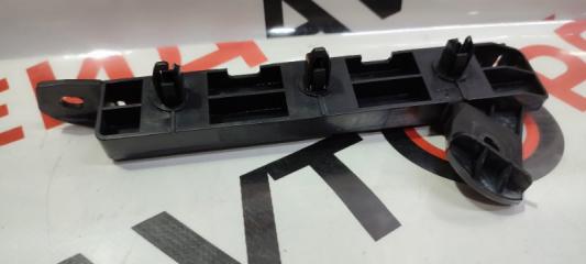 Крепление бампера переднее левое Colt Z25A Крепление бампера переднее левое Colt Z25A