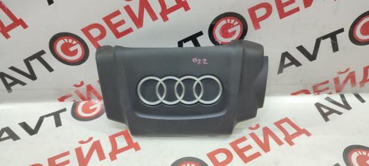 Крышка двс декоративная AUDI A6 17.10.2011