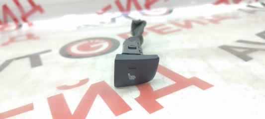 Фото запчасти кнопка включения обогрева правая Chevrolet Captiva 16.06.2011 контрактная запчасть Запчасть кнопка включения обогрева правая Chevrolet Captiva 16.06.2011