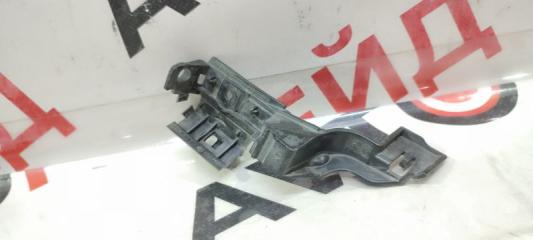 Крепление бампера заднее правое AUDI A4 17.07.2014