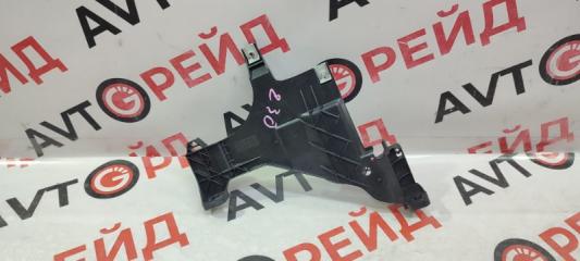 Кронштейн фары левый AUDI A5 05.06.2014