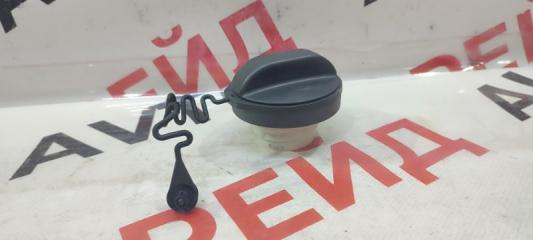 Фото запчасти крышка топливного бака Chevrolet Captiva 16.06.2011 контрактная запчасть Запчасть крышка топливного бака Chevrolet Captiva 16.06.2011