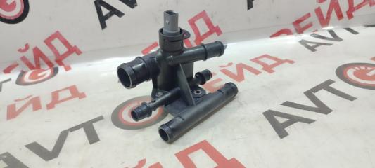 Фланец системы охлаждения VOLKSWAGEN PASSAT 28.04.2006