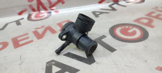 Фланец системы охлаждения VOLKSWAGEN PASSAT 15.12.2008