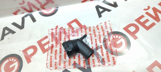 Фланец системы охлаждения Volkswagen Passat