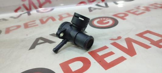 Фланец системы охлаждения VOLKSWAGEN PASSAT 26.11.2008