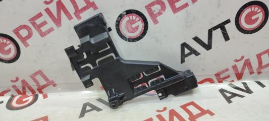 Крепление под фару переднее левое AUDI Q5 11.03.2009