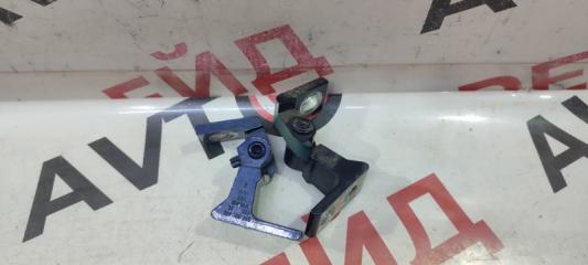 Петля дверная задняя правая VOLKSWAGEN TIGUAN 31.10.2011