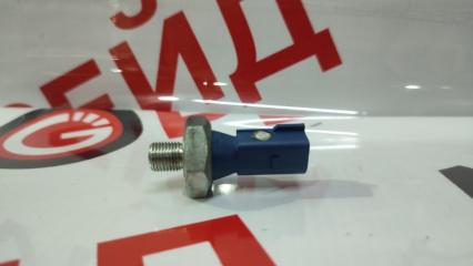 Датчик давления масла AUDI Q5 01.07.2011