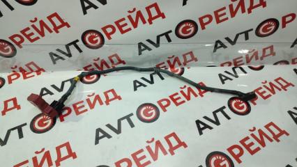 Клемма аккумулятора плюс Nissan Bluebird Sylphy 08.2003 контрактная Клемма аккумулятора плюс Nissan Bluebird Sylphy 08.2003