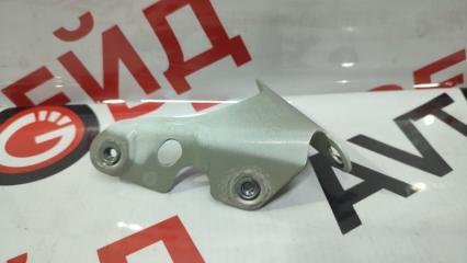 Крепление крыла переднее левое AUDI Q7 02.05.2012