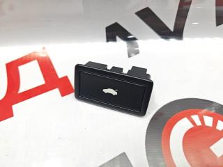 Кнопка открывания багажника AUDI Q5 01.07.2011 контрактная Кнопка открывания багажника AUDI Q5 01.07.2011