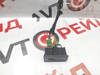 USB Разъем VOLKSWAGEN PASSAT 08.06.2015