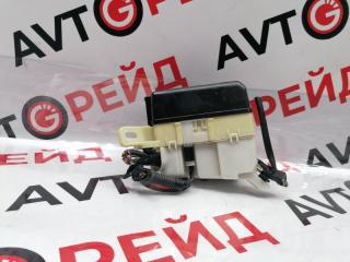 Блок предохранителей под капот Toyota Funcargo 2003