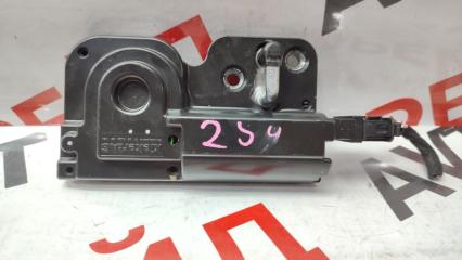 Доводчик двери багажника VOLKSWAGEN TOUAREG 26.09.2006