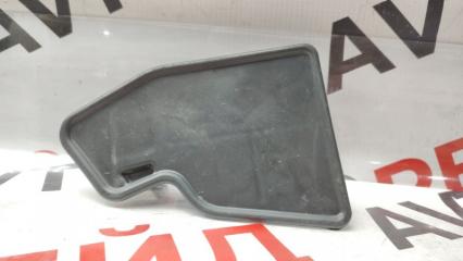 Запчасть брызговик задний правый Toyota Avensis 03.2008