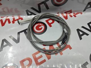 Запчасть тросик лючка бака Nissan Bluebird Sylphy 08.2003
