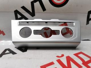 Консоль VOLKSWAGEN PASSAT 02.06.2015 контрактная Консоль VOLKSWAGEN PASSAT 02.06.2015